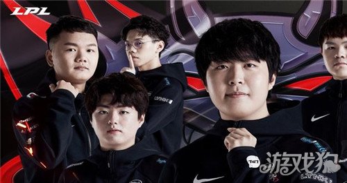 帮助年轻球 帮助年轻球