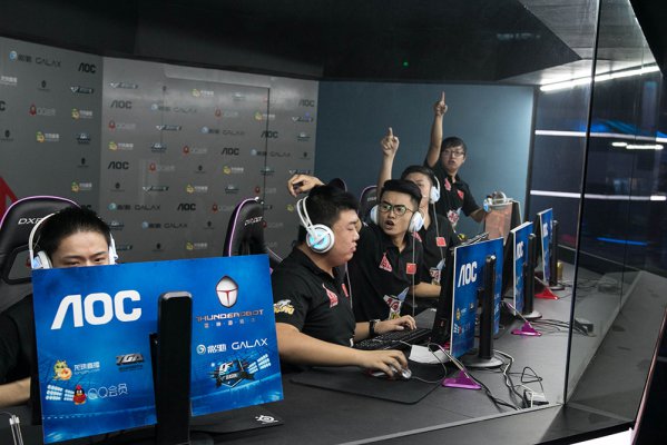 和精确的战 和精确的战