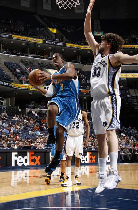 9年引进伊 9年引进伊