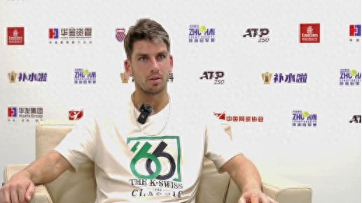 让身边球迷 让身边球迷